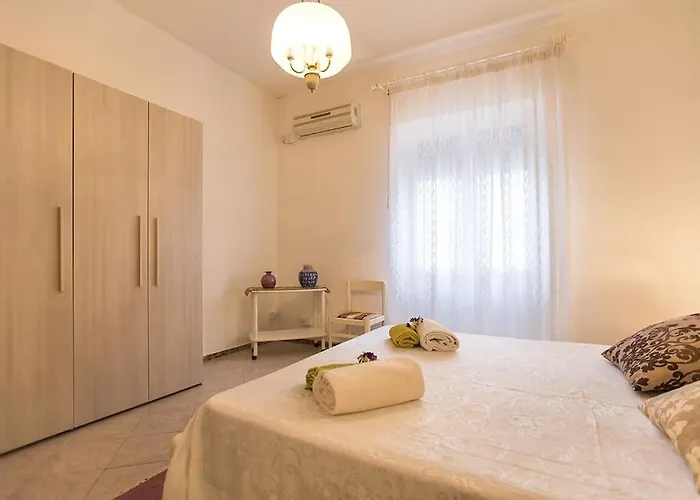 Cervi Flat Close To The Sea And The Historic Centre Of Apartamento